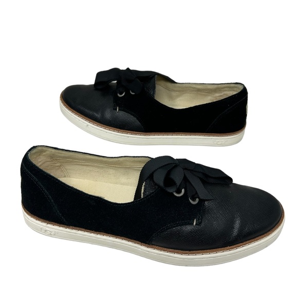 UGG Carilyn Black Suede and Textured Leather Slip-On Sneaker with Ribbon Bow - Picture 3 of 6